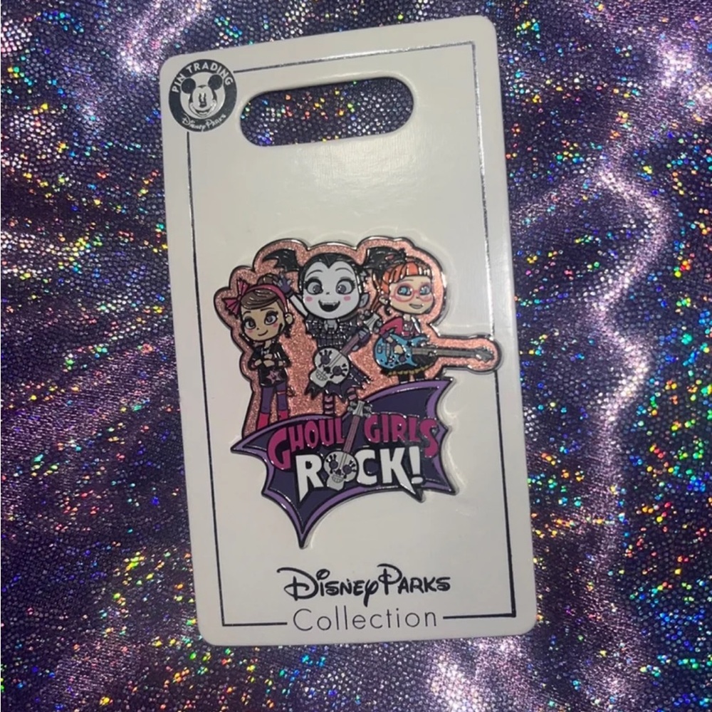 Disney Vampirina Pin